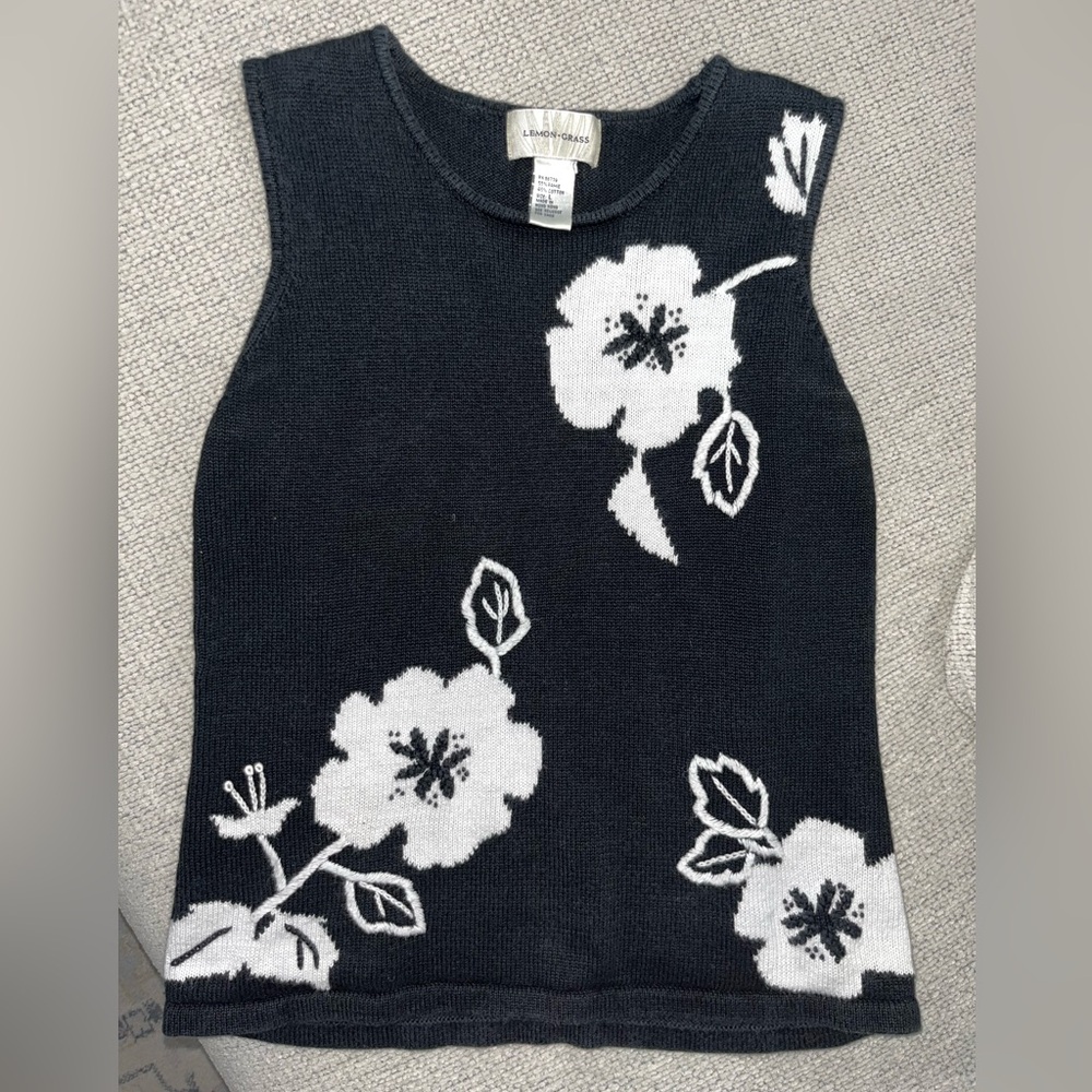 Lemon Grass Black and White Floral Knit Tank Top